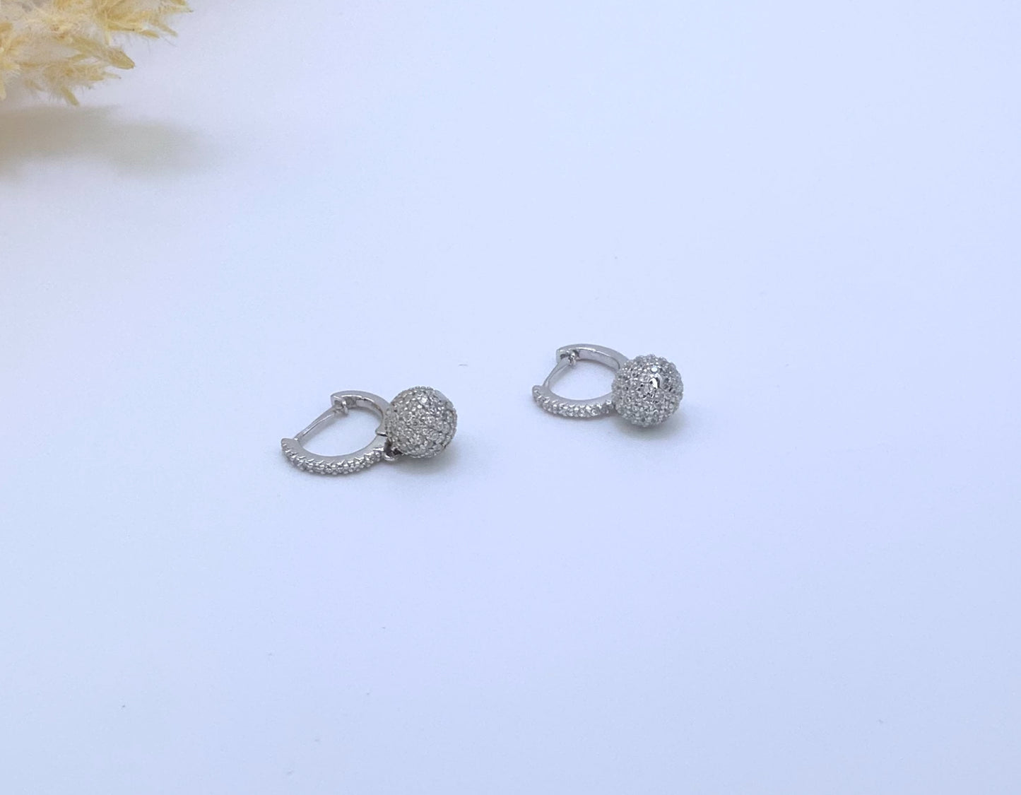 Julieta Hoop Earring With Zc Sterling Silver 925