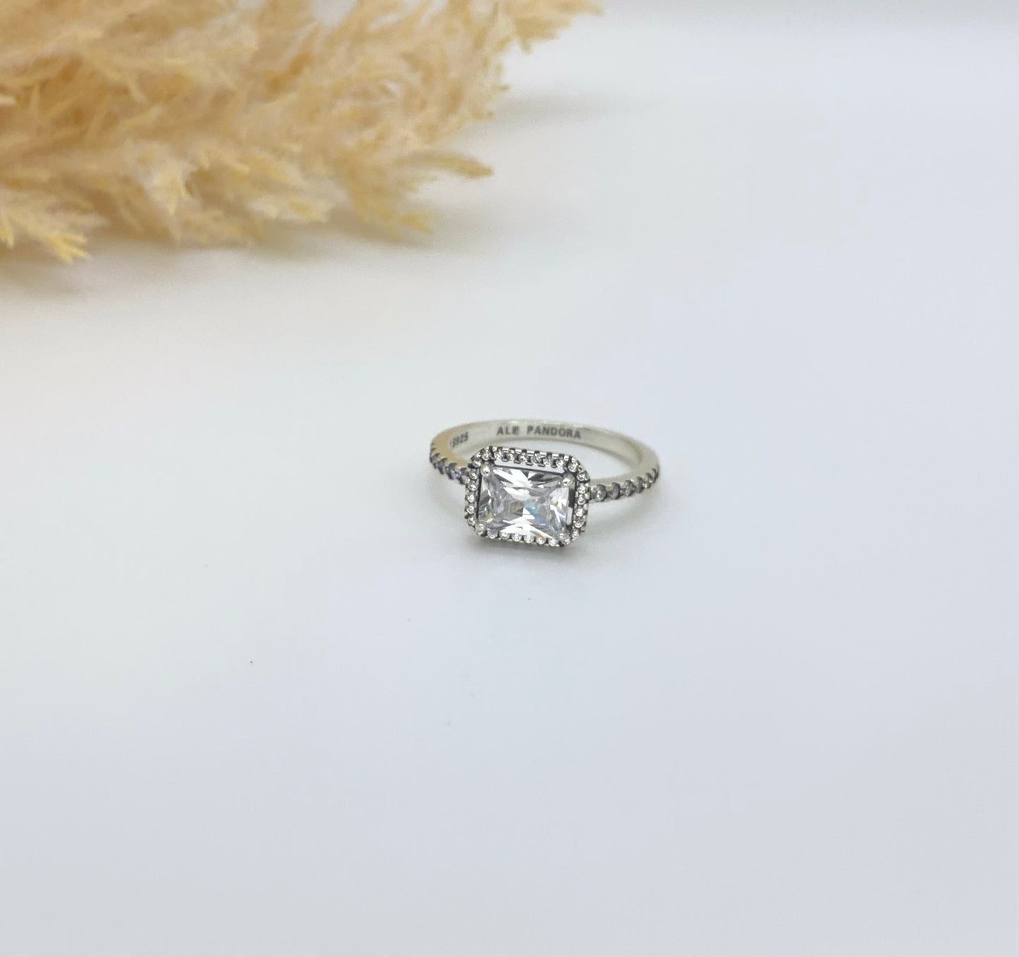 Carmen Ring