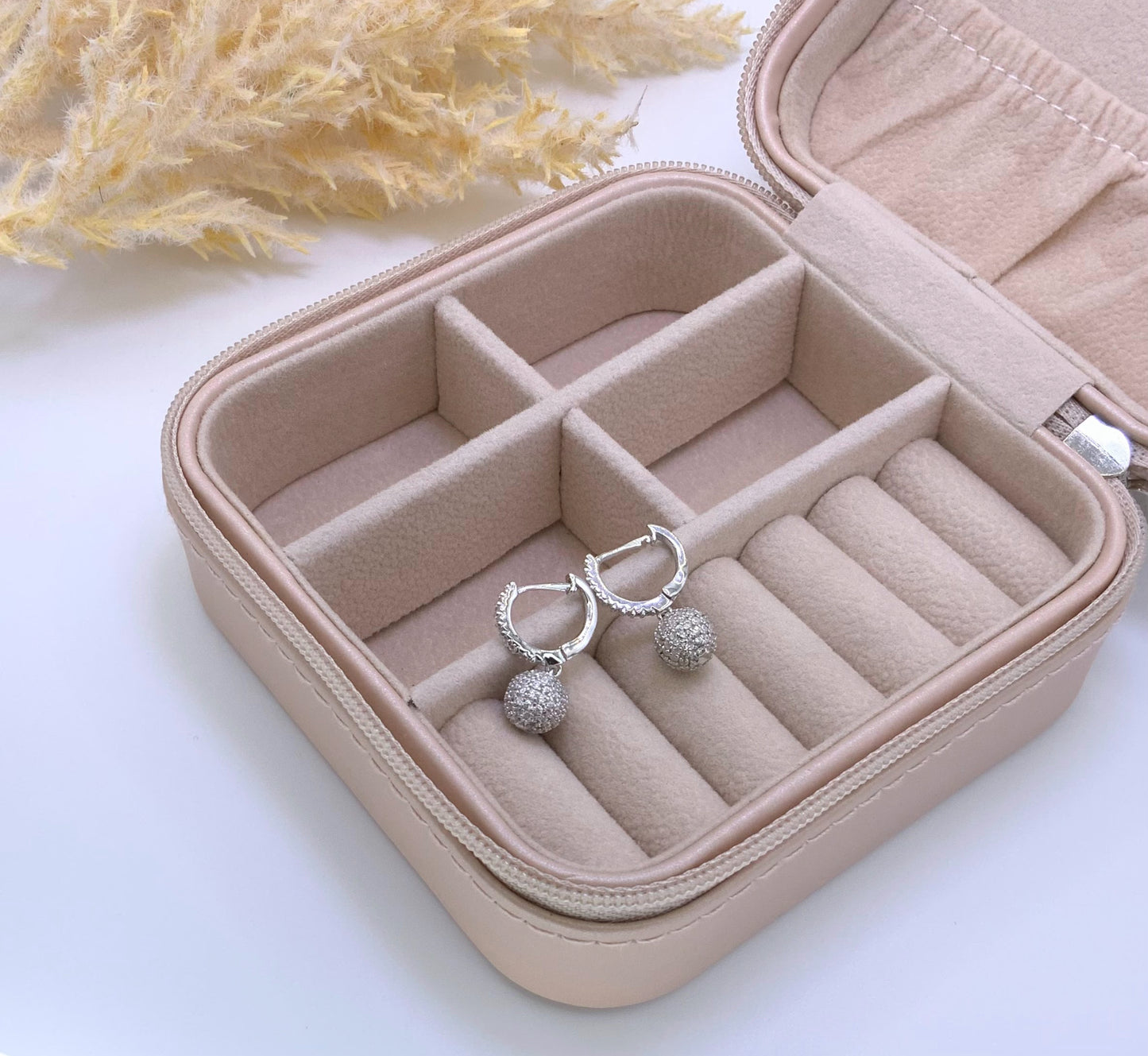 Julieta Hoop Earring With Zc Sterling Silver 925