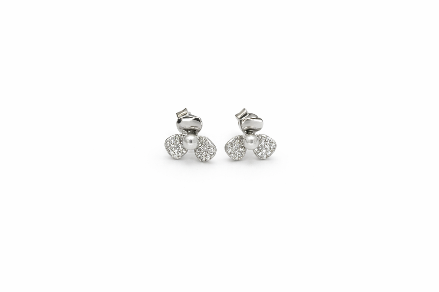 Bloom Pearl Stud - Earring Sterling Silver 925 - 8mm
