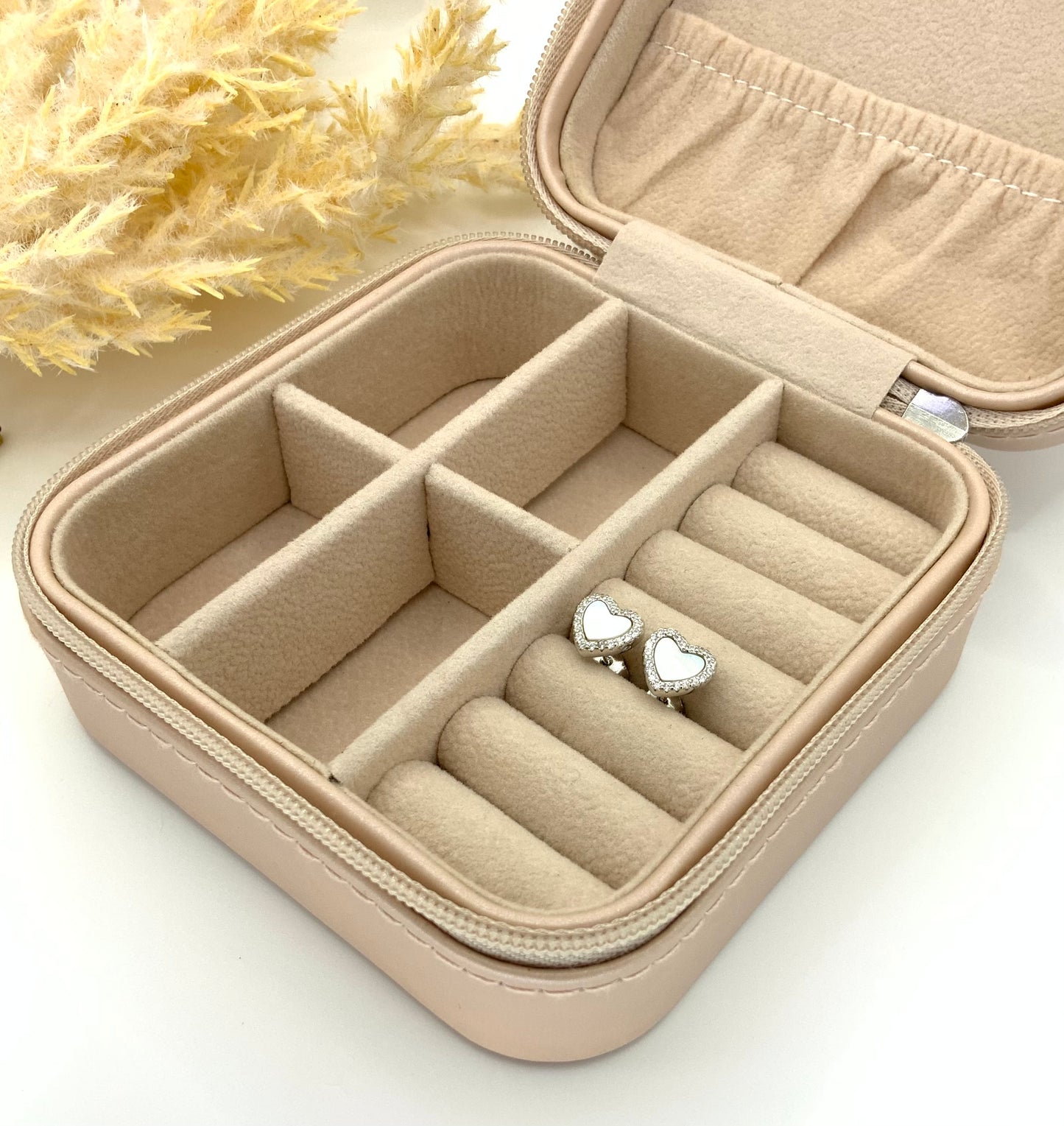 Leah Stud Earrings