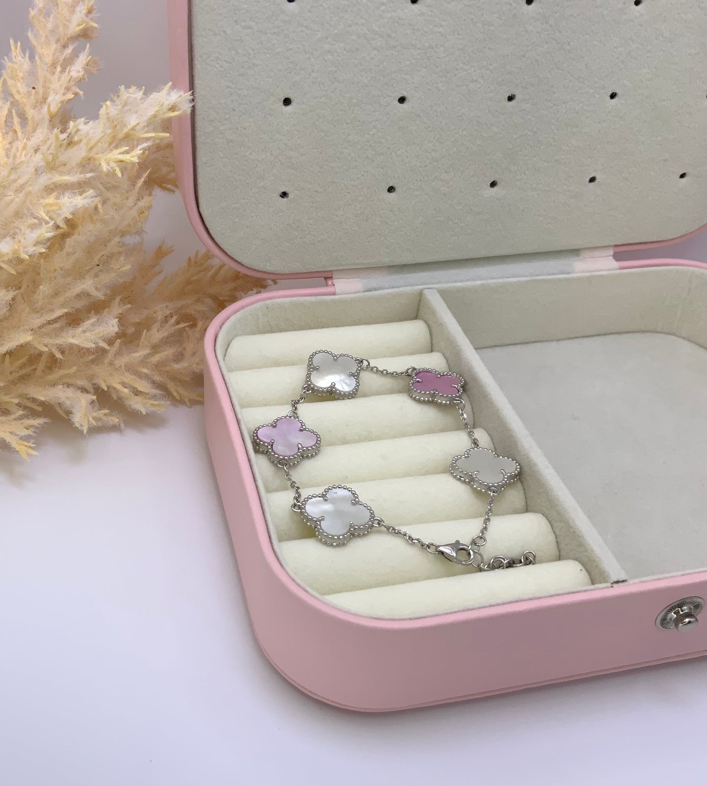 Pink-White Clover Bracelet