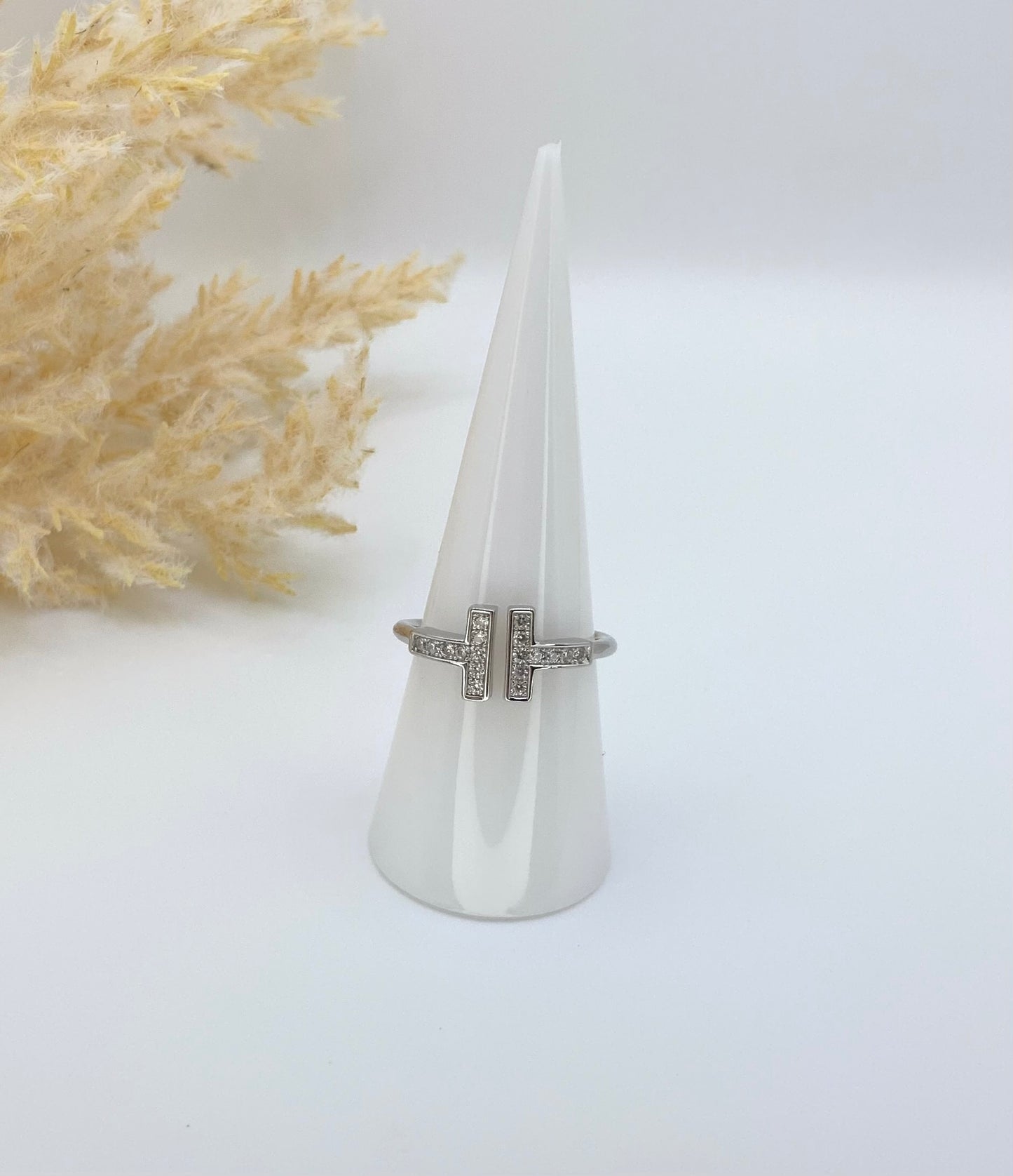 Tiffy Ring