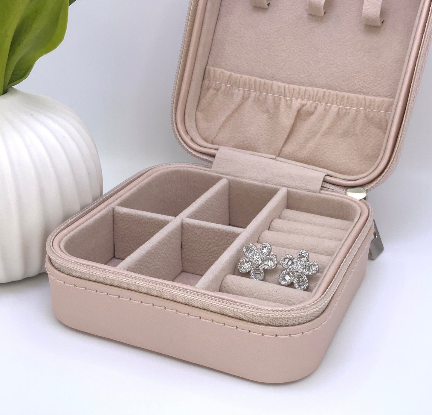 Olivia Stud Earring Sterling With Zc Silver 925
