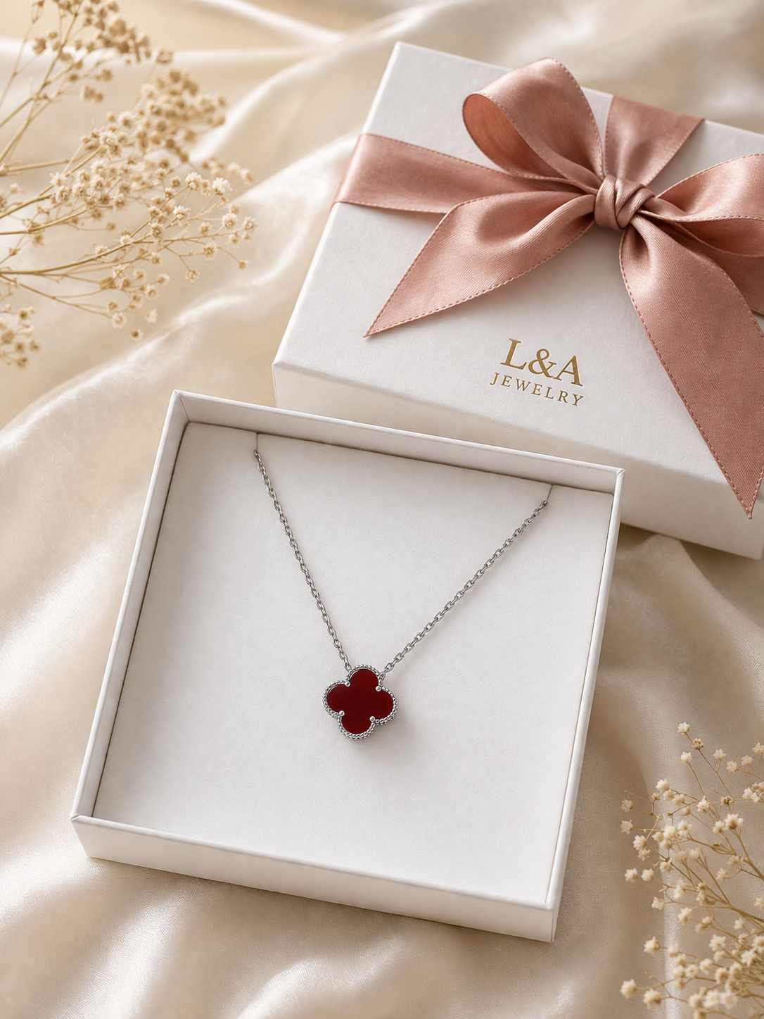 Red Clover Necklace Sterling Silver 925- 18mm