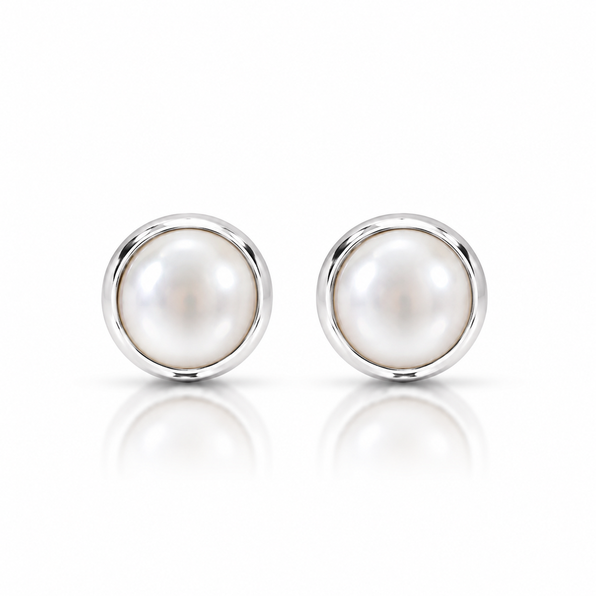 Pearl Stud Earring - Sterling Silver 925- 6.5mm