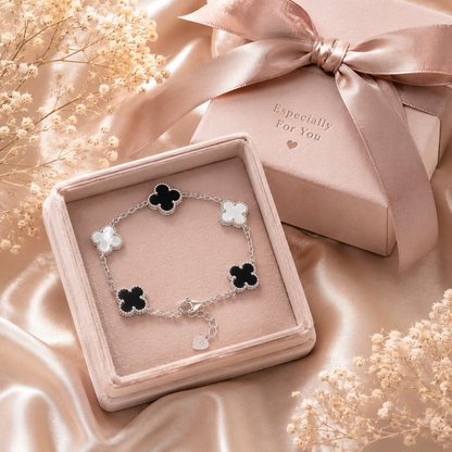 Oreo Clover Bracelet