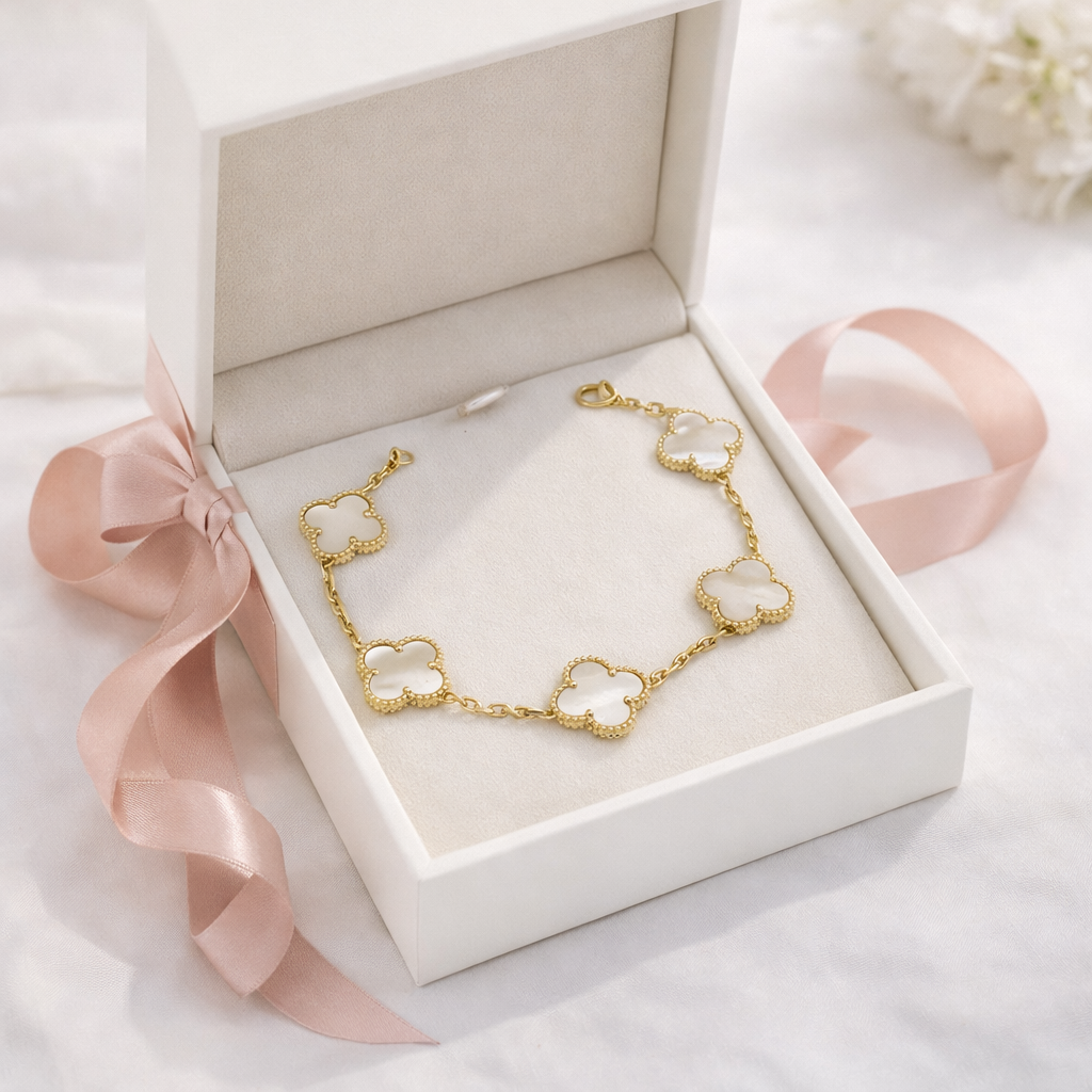 Gold Pearl Clover Bracelet - Sterling Silver 925