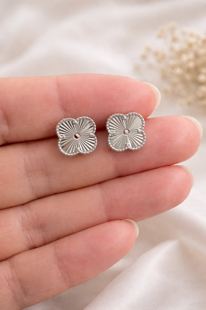 Clover Mirror Stud Earrings – 925 Sterling Silver -11mm