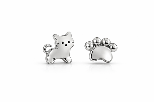 Sweet Kitty Stud Earrings Sterling Silver 925