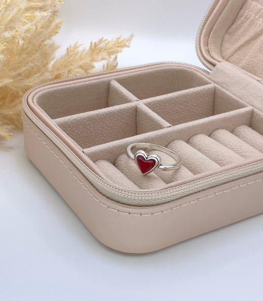 Afrodita Ring