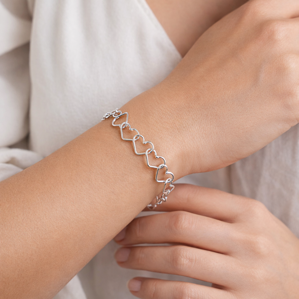 Abby Bracelet Heart Link-7mm