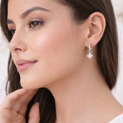Huggies Clover Earrings 925 Sterling Silver - 12.5 mm