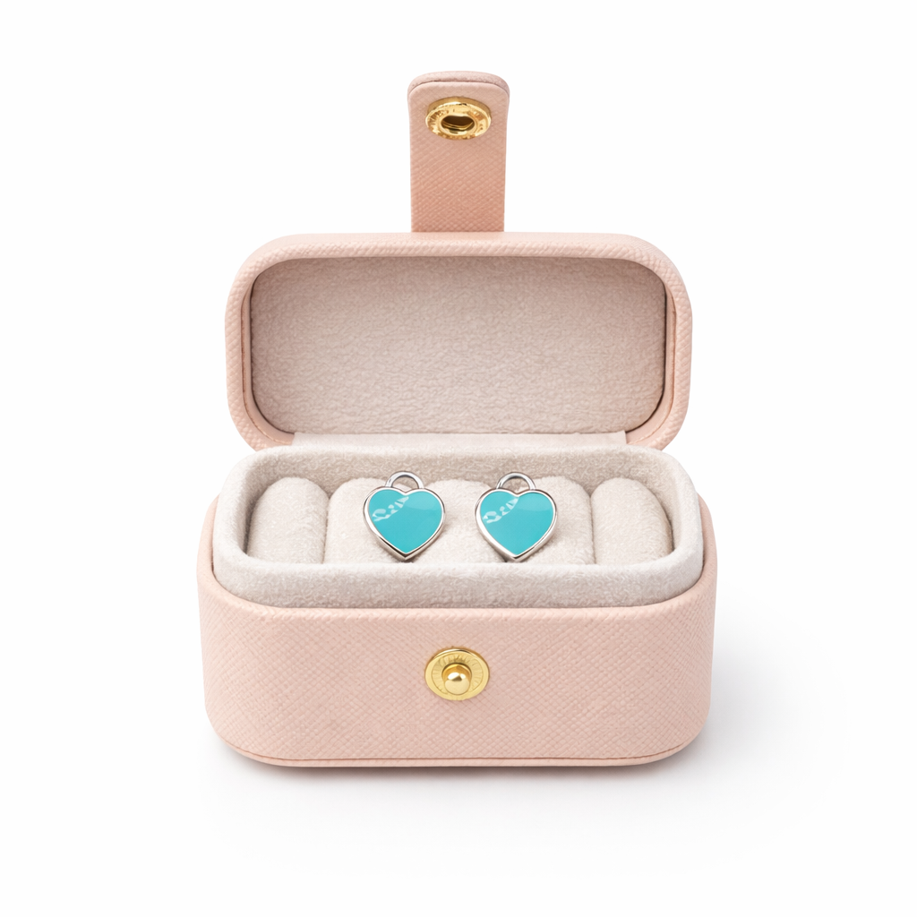 Sofía Heart Stud Earring - Sterling Silver 925-12mm