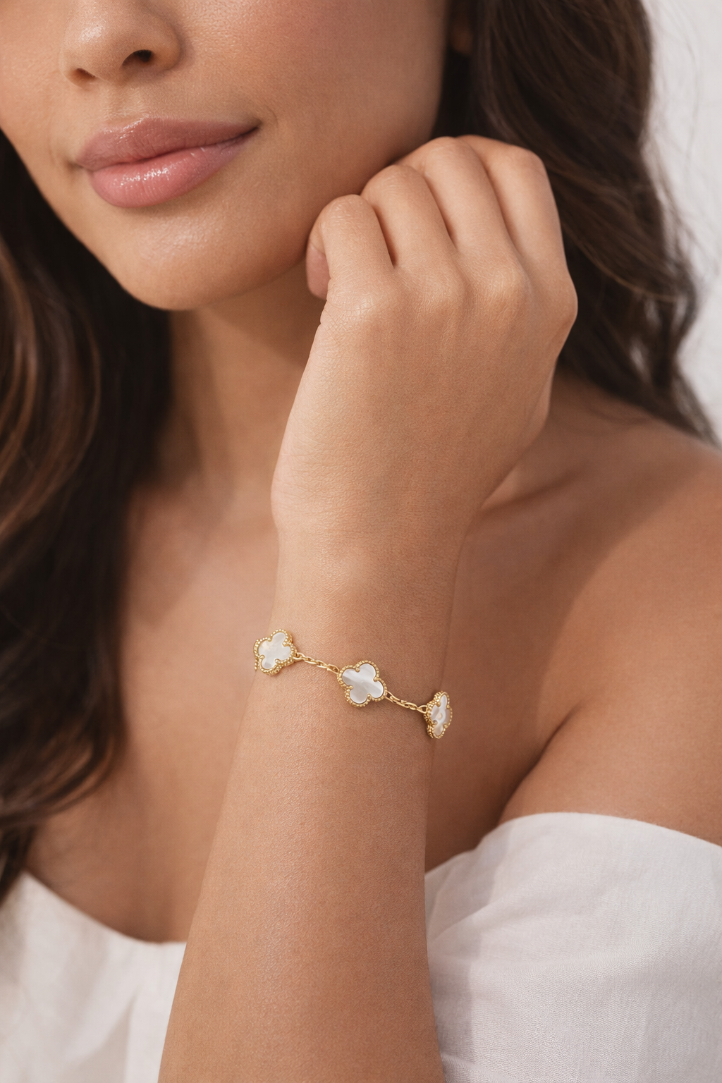 Gold Pearl Clover Bracelet - Sterling Silver 925