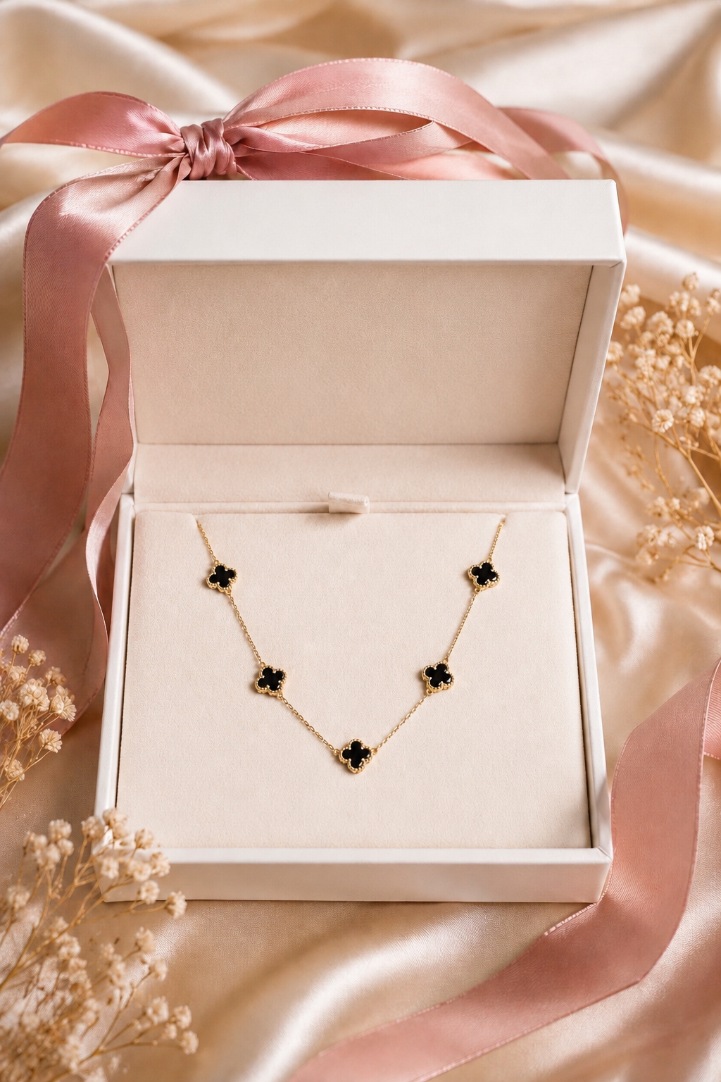 Onix Clover Necklace Sterling Silver 925 (gold) -8.5mm