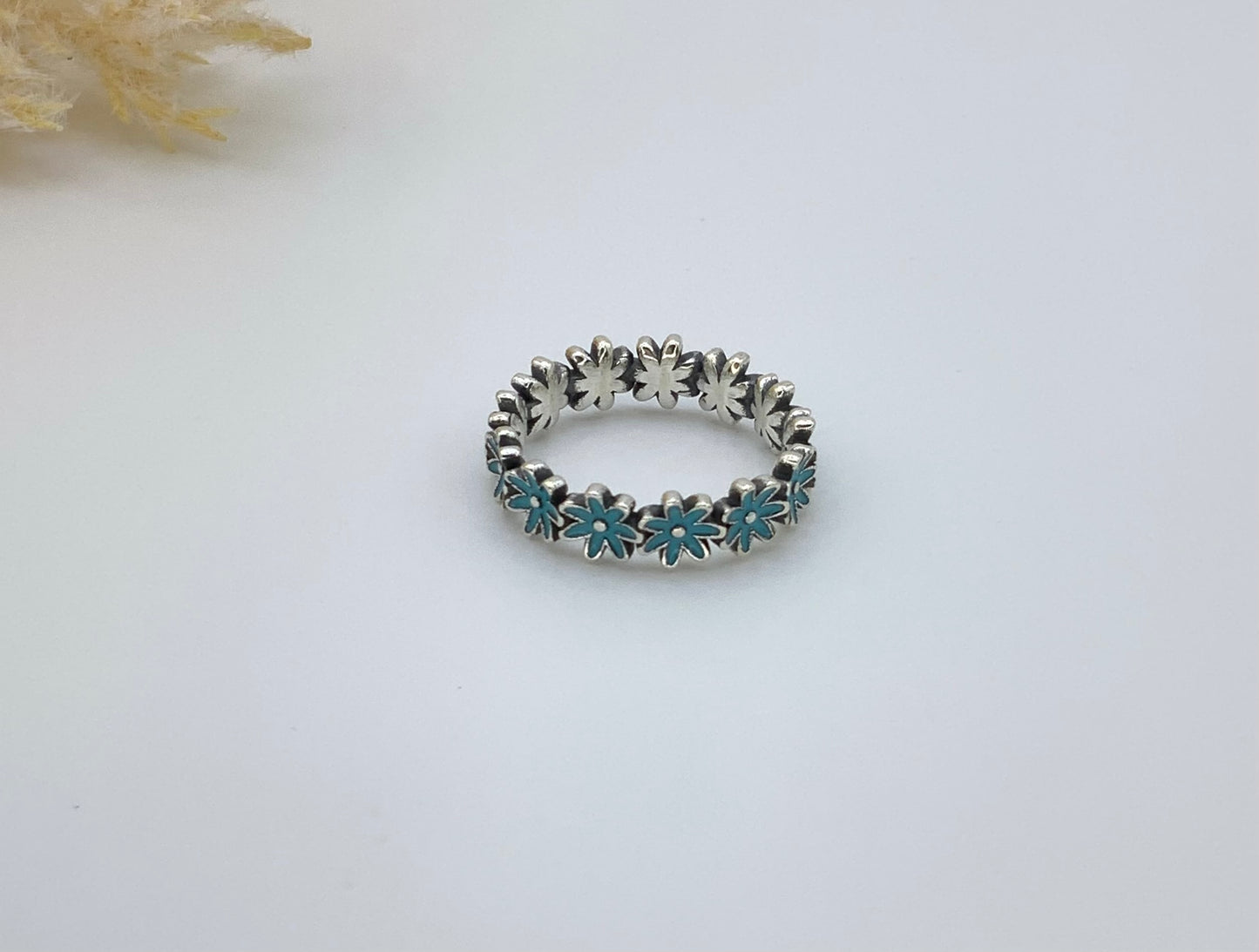 Daisy Ring
