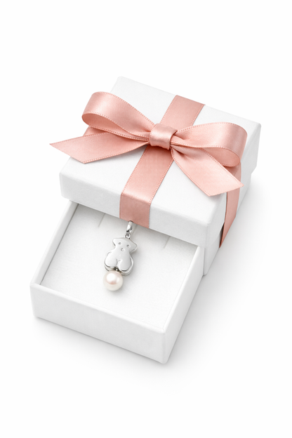 Bear with Pearl Pendant Sterling Silver 925