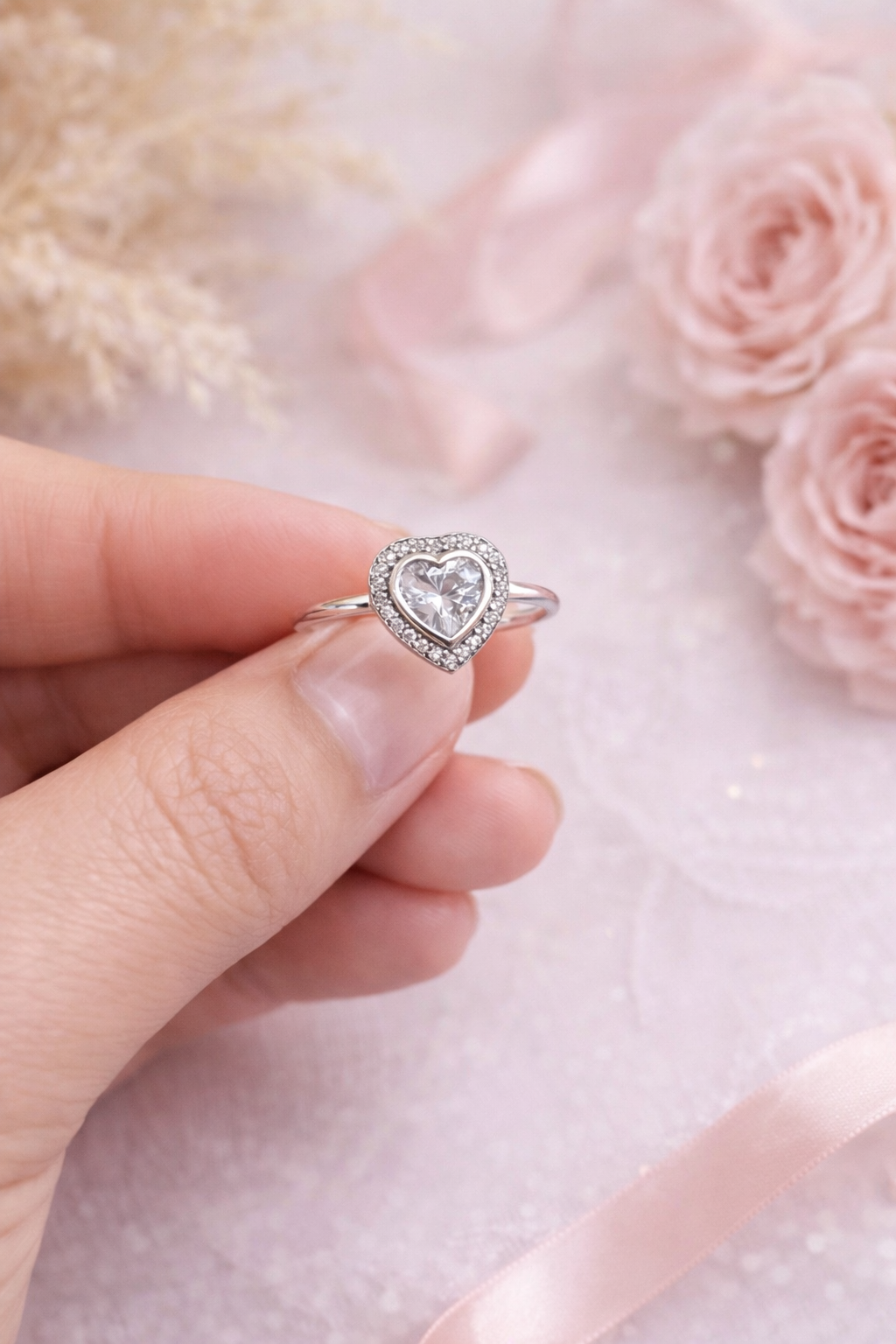 Evelyn Ring Heart