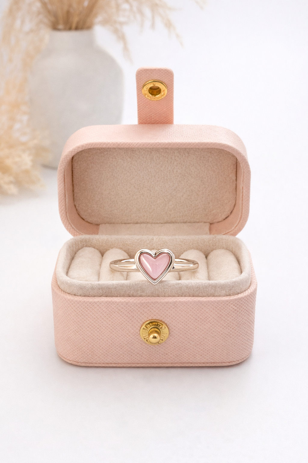 Afrodita Ring