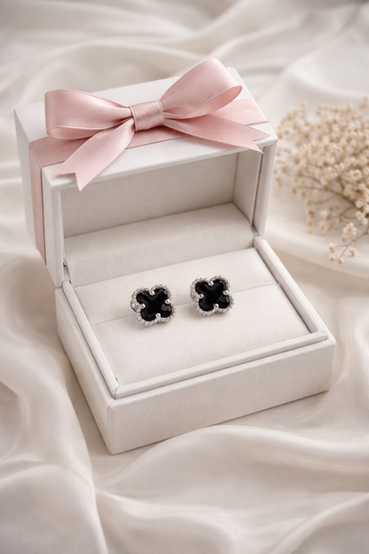 Trebol Stud Earring Medium 925 Sterling Silver -10mm
