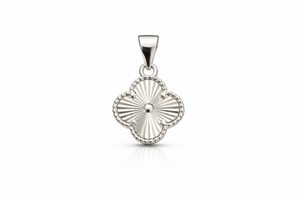 Radiant Clover Pendant – Sterling Silver 925 - 18mm