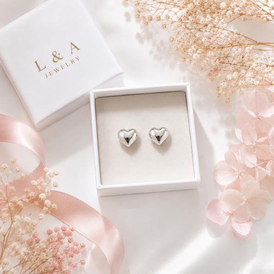 Janet Stud Earring Heart Shaped Sterling Silver 925 -10mm