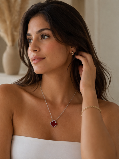 Red Clover Necklace Sterling Silver 925- 18mm